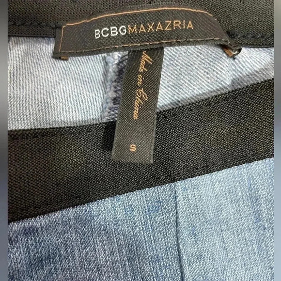 BCBG Patchwork  MAXAZARIA Jegging Blue Jean Pants Size Small - Picture 6 of 7